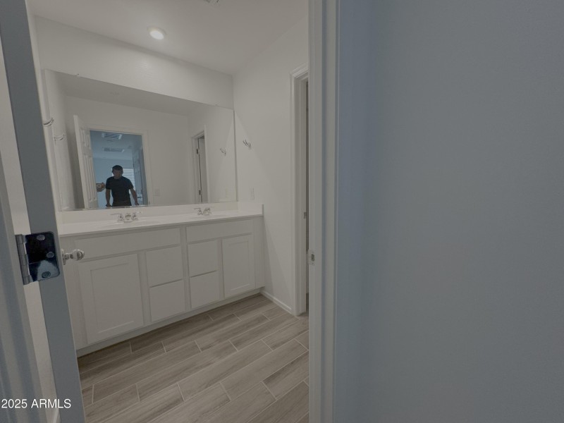 2nd Bathroom