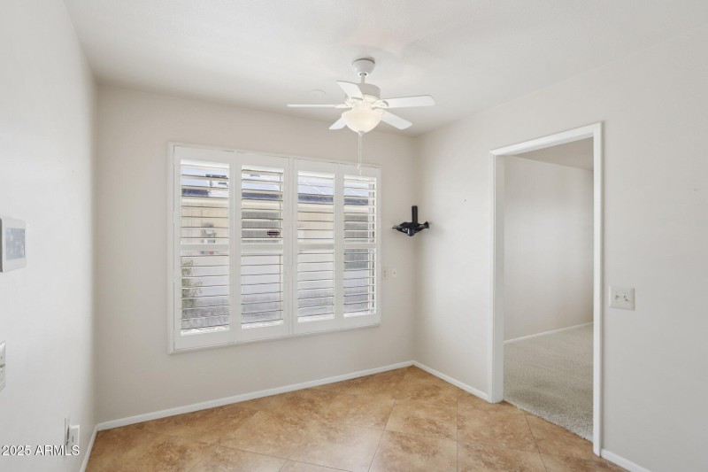 8-web-or-mls-W Desert Glen Dr-S3008-008