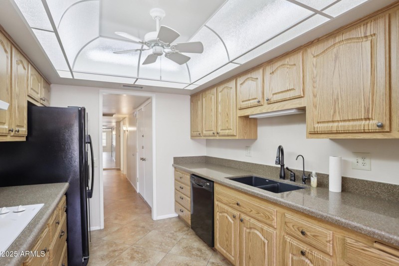 10-web-or-mls-W Desert Glen Dr-S3008-010