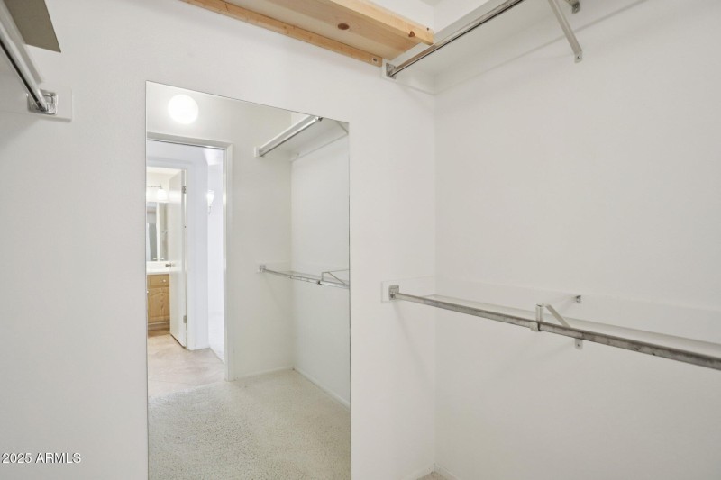 17-web-or-mls-W Desert Glen Dr-S3008-017