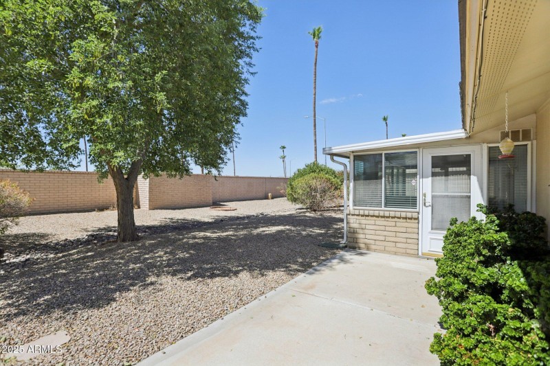 26-web-or-mls-W Desert Glen Dr-S3008-026