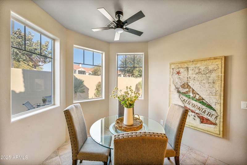 Breakfast Room