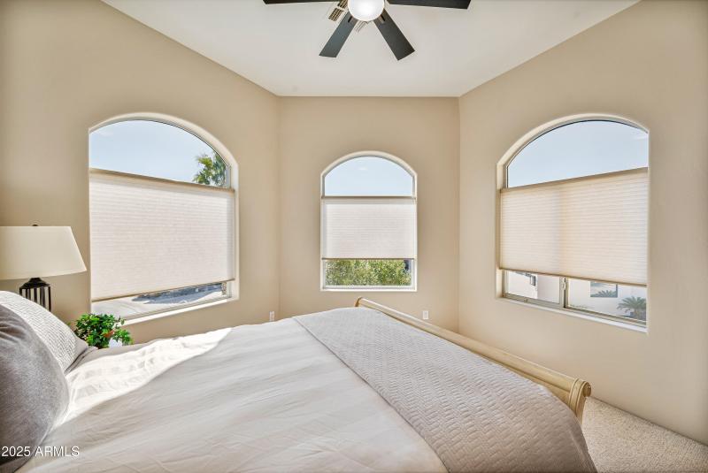 Office/Bedroom 3