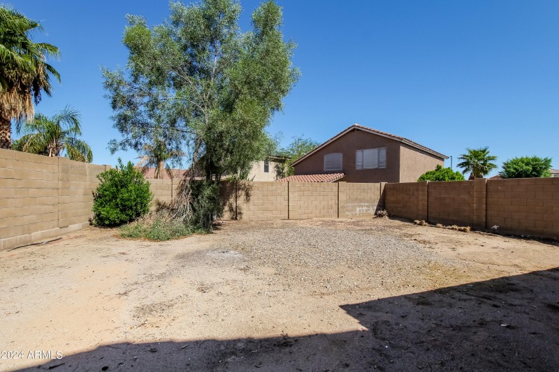 016-photo-exterior-7602736