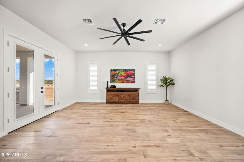 22145 W Harwell Rd Buckeye AZ 85326-69