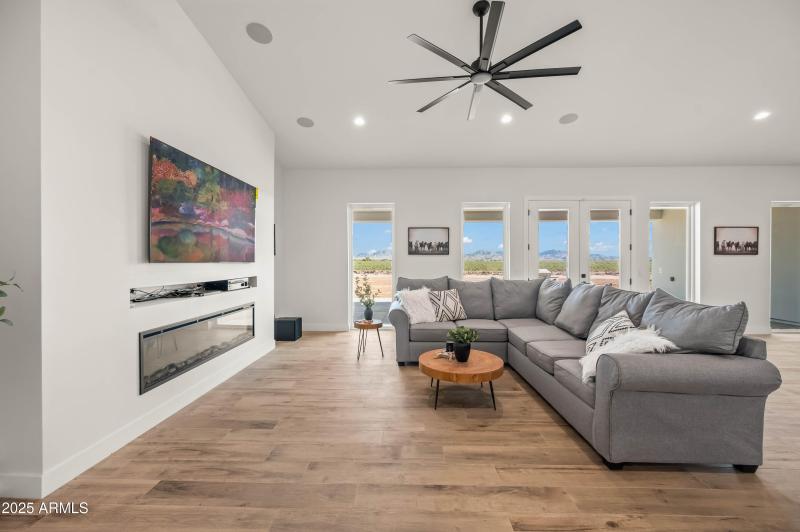 22145 W Harwell Rd Buckeye AZ 85326-82