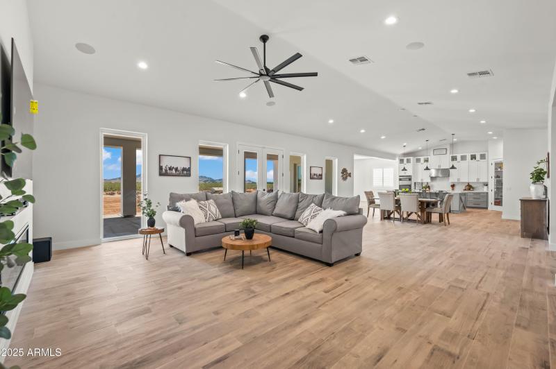 22145 W Harwell Rd Buckeye AZ 85326-84