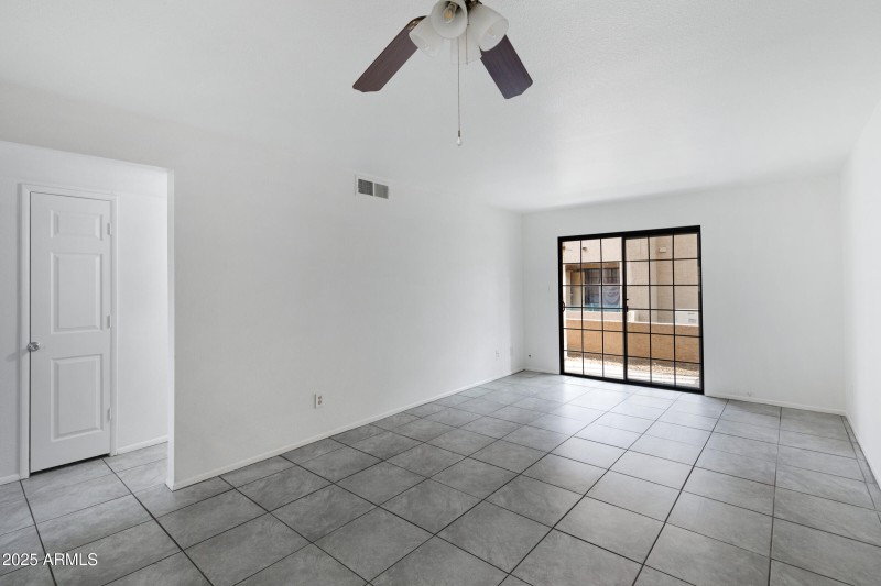 3131 W Cochise Dr unit 123-8