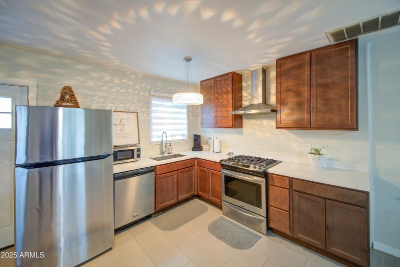 Kitchen 3