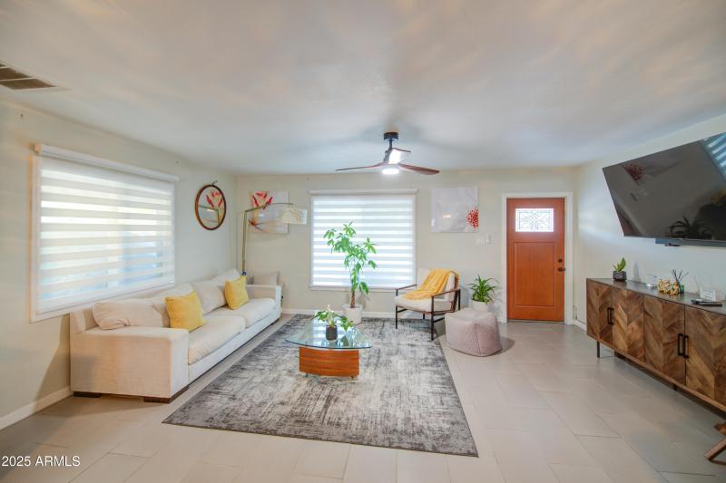 Living Room 6