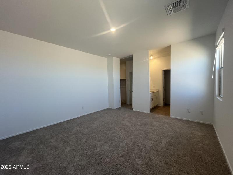 16 - Primary Suite