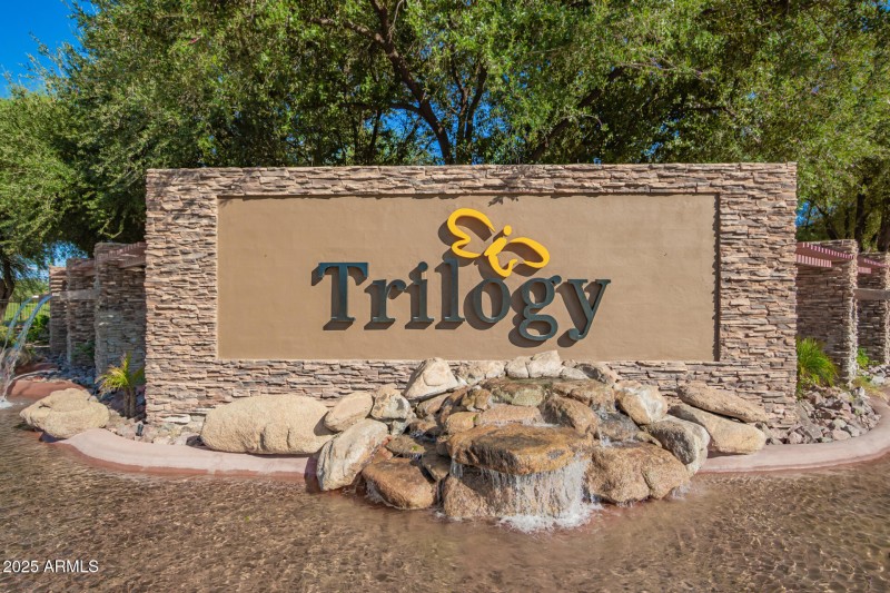 Entrance Sign
