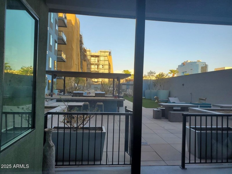 patio-1