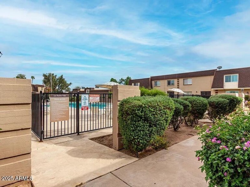 Pool Entry