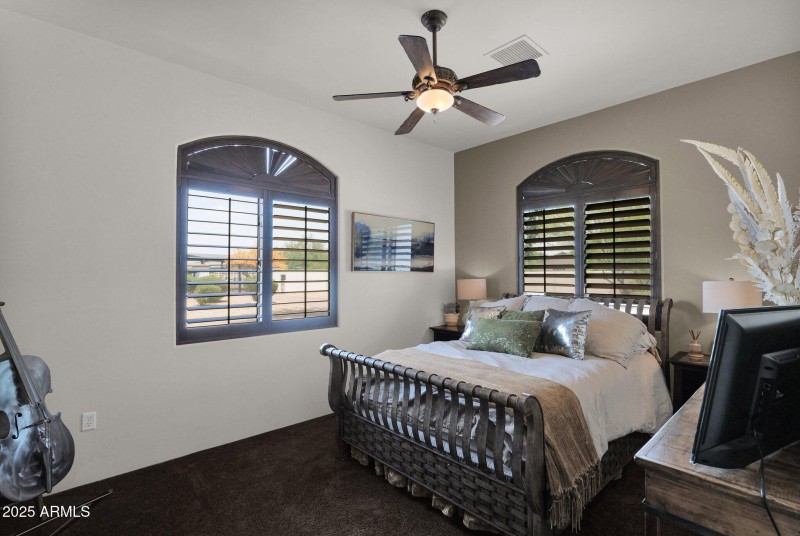 20-web-or-mls-P1033463