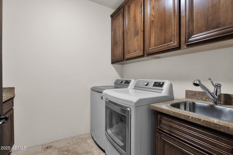 25-web-or-mls-P1033472