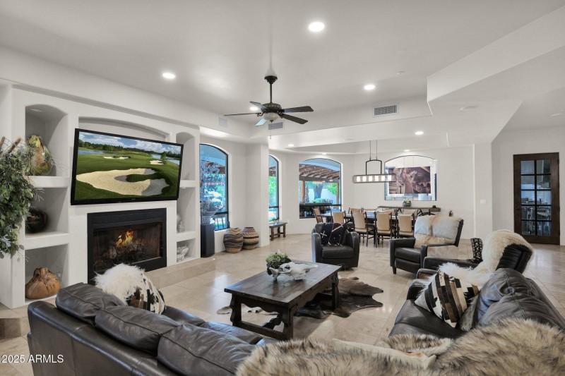 29-web-or-mls-P1033477