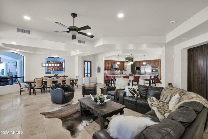 33-web-or-mls-P1033484