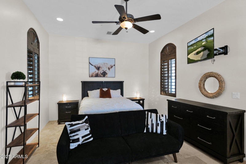 46-web-or-mls-P1033505