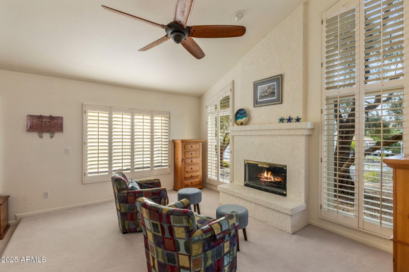 Sitting area with fireplace