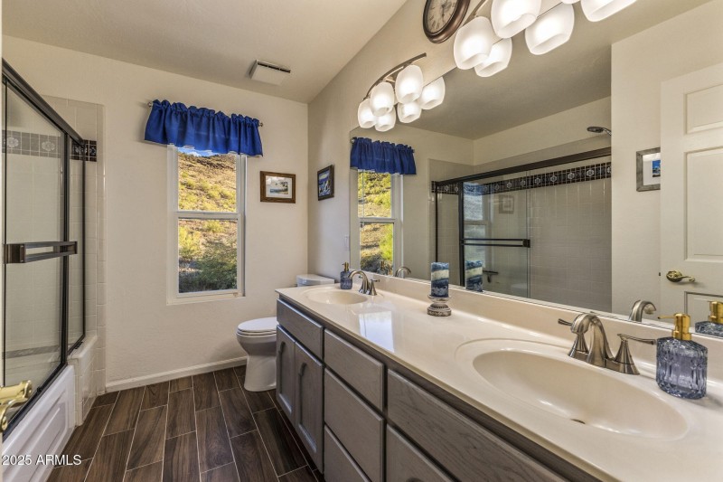 Secondary Bath