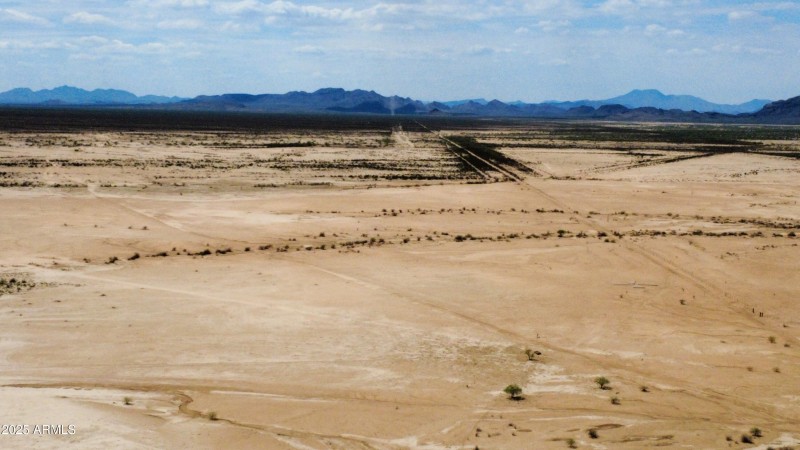 Pic 5 Road