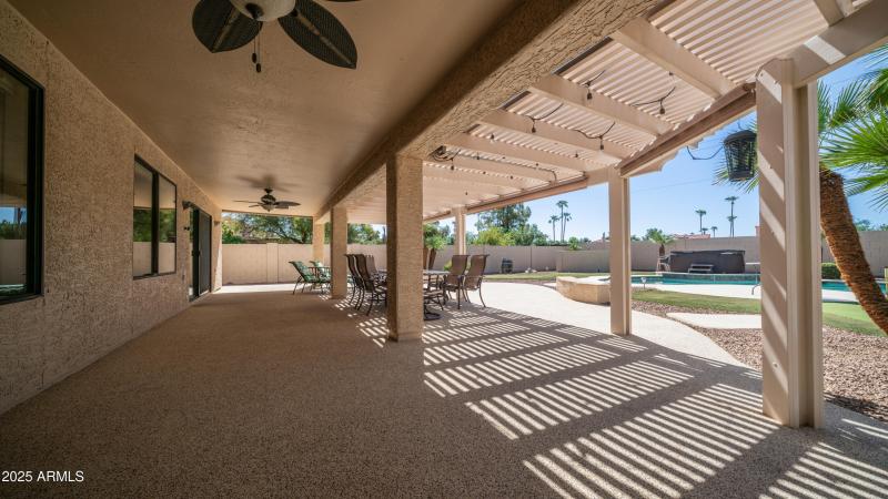 10641 E Coopers Hawk Dr Exterior Photos-