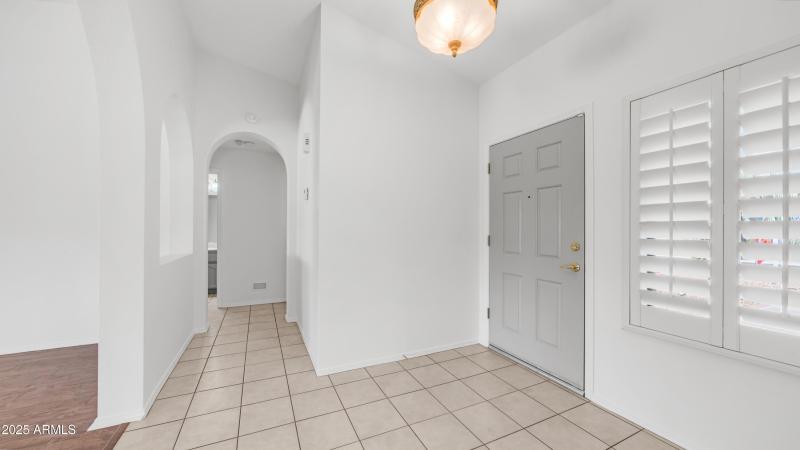 10641 E Coopers Hawk Dr (13)