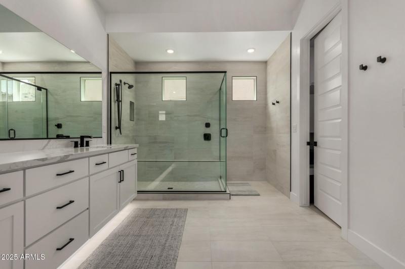 Spa-Like Shower & Vanity
