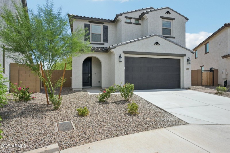 3-web-or-mls-N 74th Ave-S0209-003