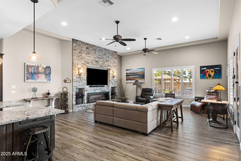 08__10868 W Dove Roost Rd