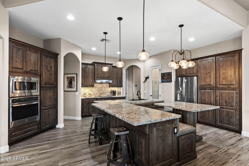 12__10868 W Dove Roost Rd