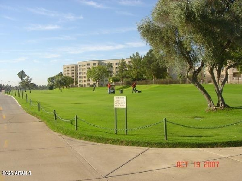 shadows golf 2