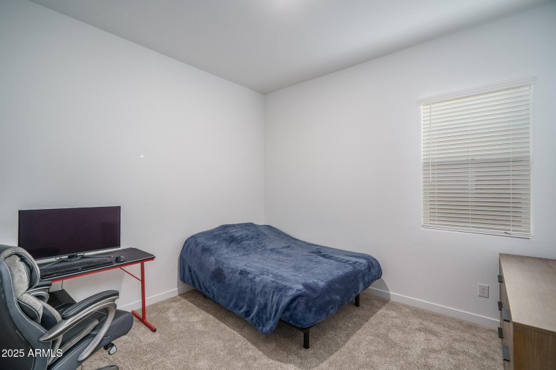 16) BED 2