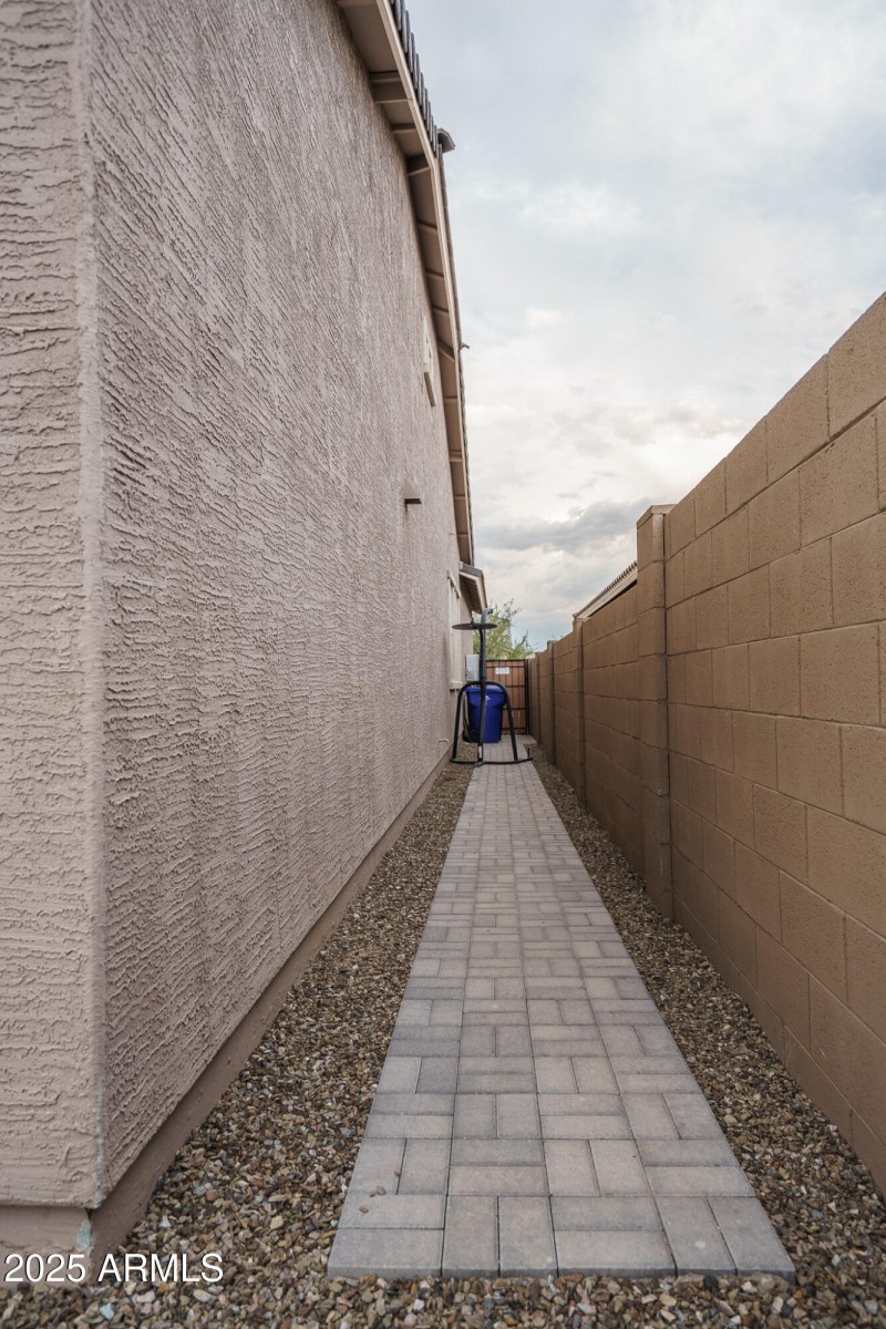 47) SIDE OF HOME