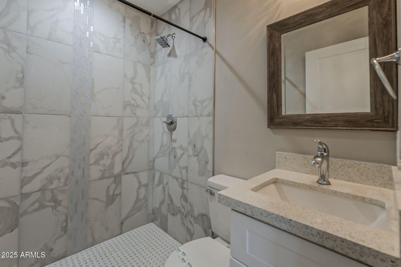 17-web-or-mls-10th Ave-17