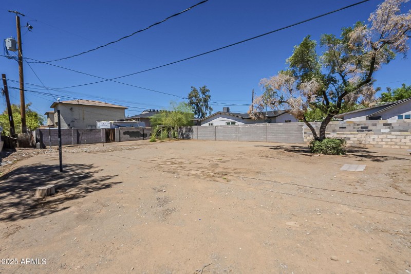 27-web-or-mls-10th Ave-27