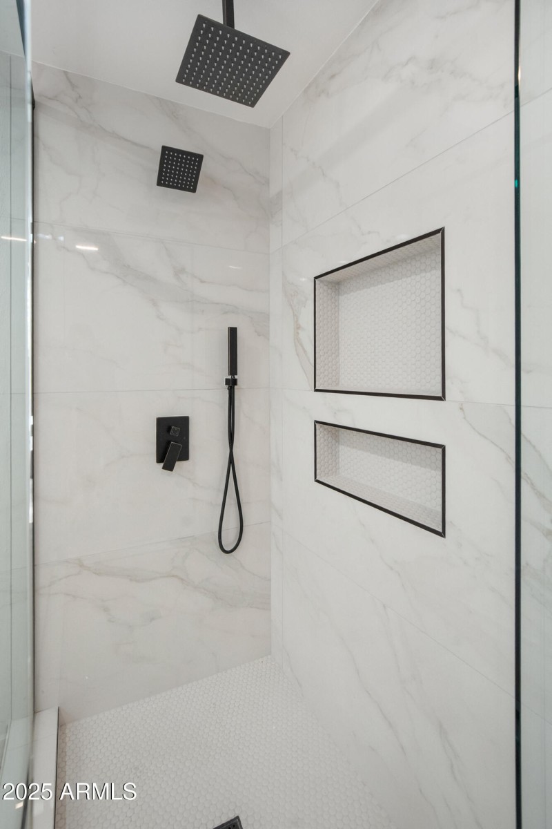 Primary shower