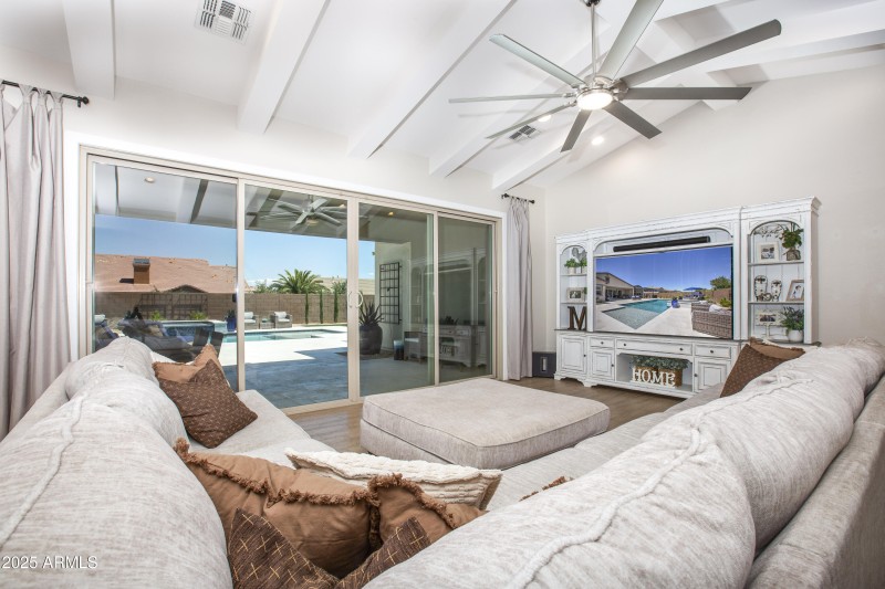 Retractable Doors