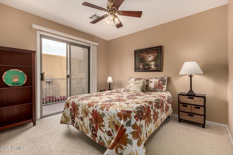 20-Ave of the Fountains