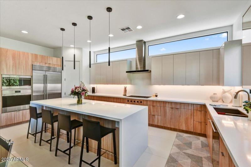 12-Kitchen