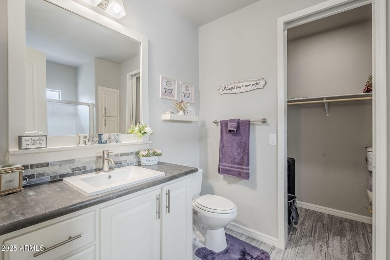 Walk-in closet