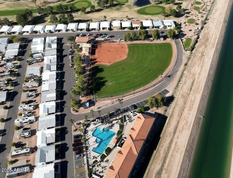 09 - Softball Field