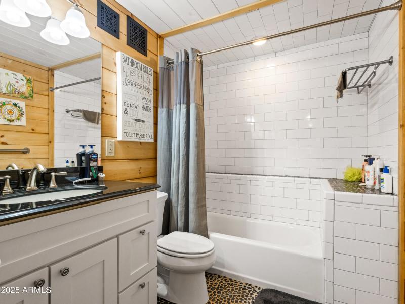 625 W Arrow Wash Tr-19