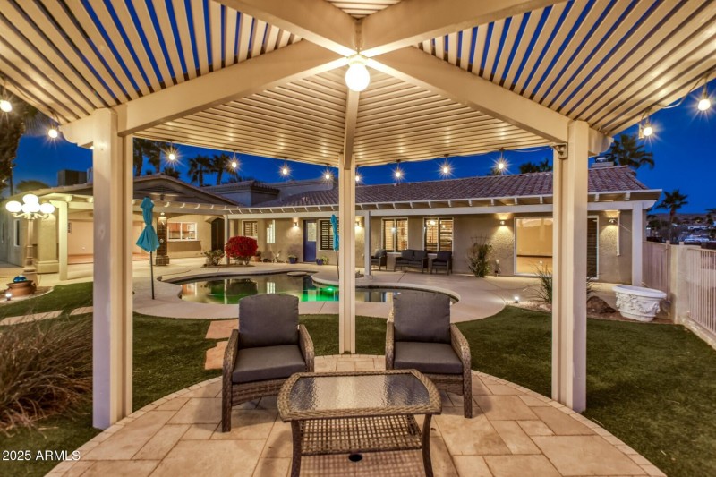 024_Gazebo