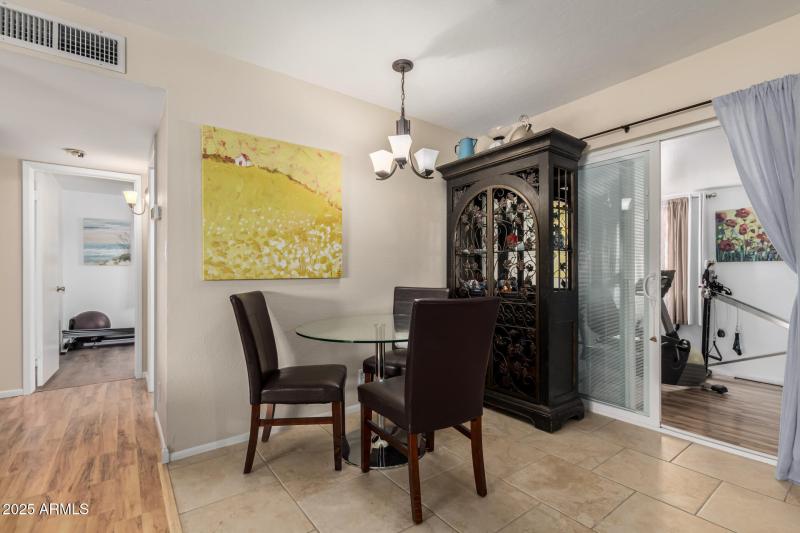 Dining off the kitchen