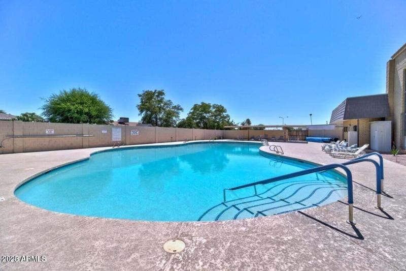 Farnsworth pool #1