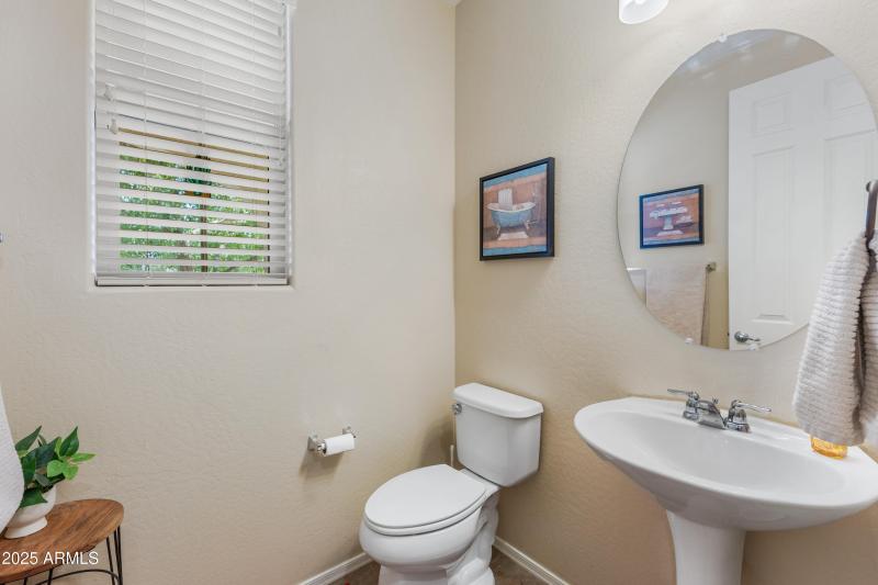 Hall Bath at Entrance