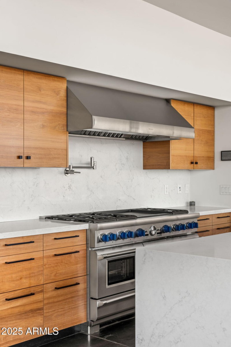 76-web-or-mls-DSC06545-HDR_1