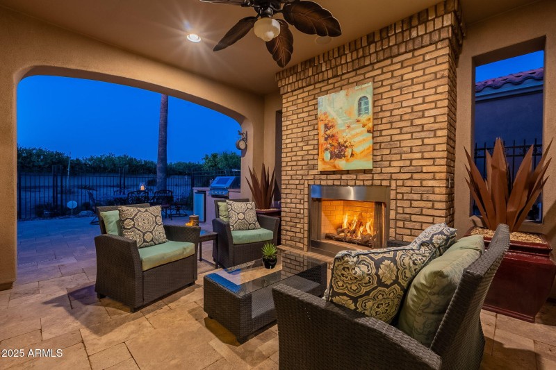 Covered Patio w/Fireplace
